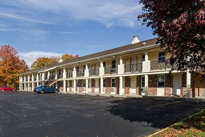 Hotel ECONO LODGE STURBRIDGE