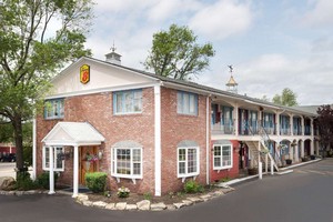 Hotel SUPER 8 STURBRIDGE