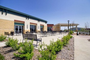 Hotel COMFORT SUITES & CONFERENCE CENTER