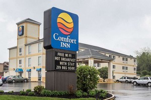 Hotel COMFORT INN SCHERERVILLE