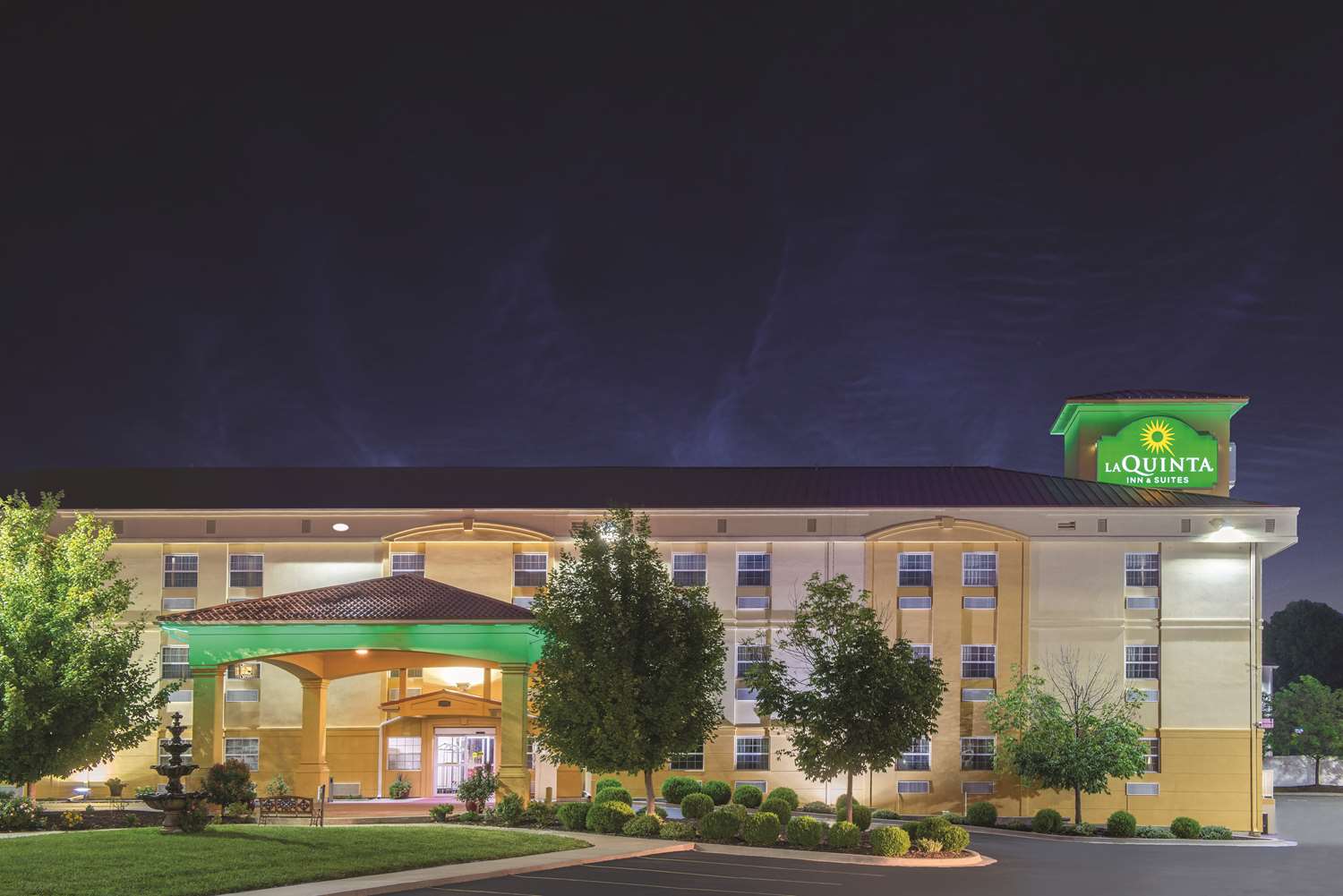 Hotel LA QUINTA INN & SUITES BLUE SPRINGS