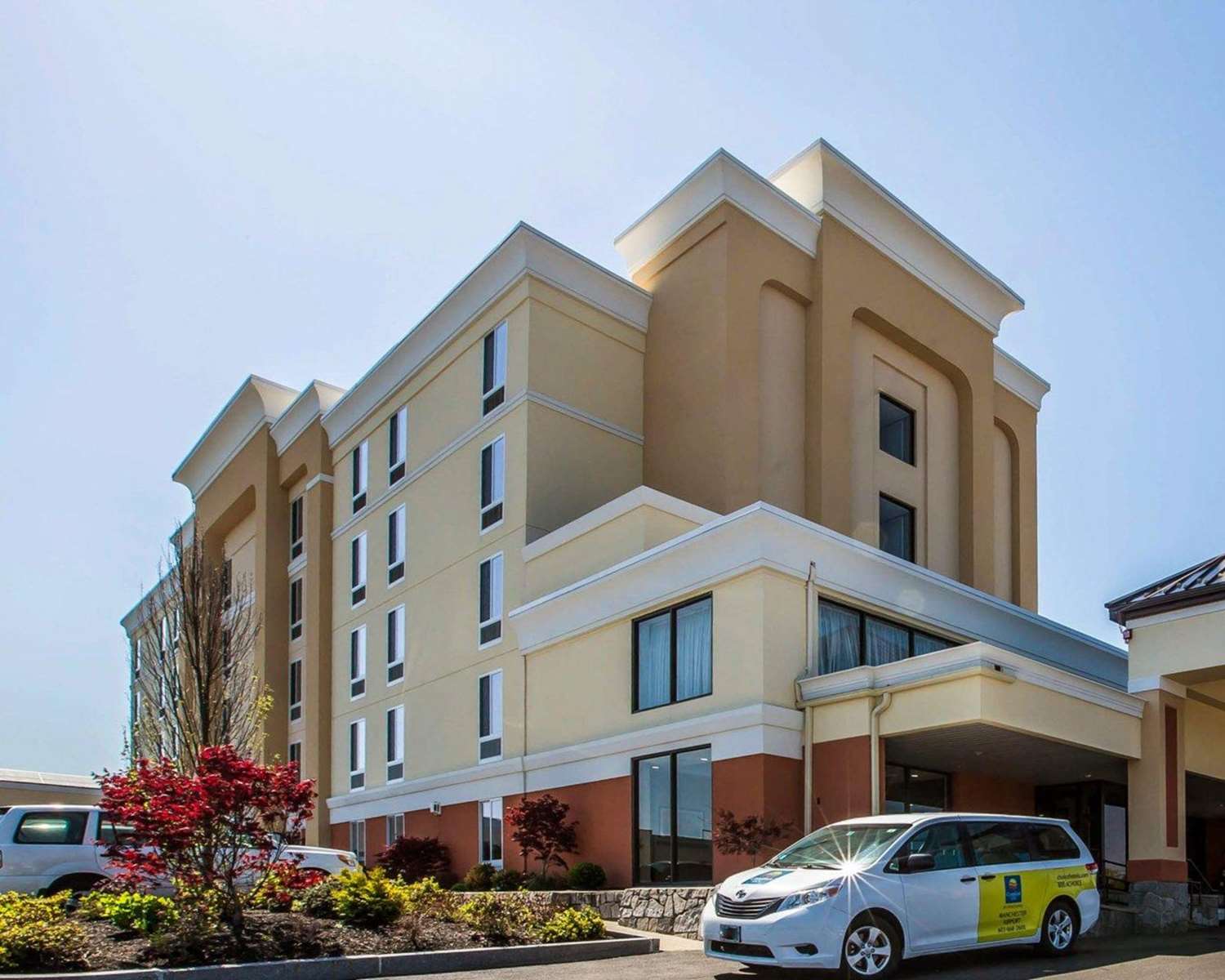 Hotel COMFORT INN AIRPORT