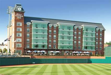 Hotel HILTON GARDEN INN MANCHESTER DOWNTOWN