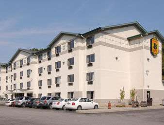 Hotel SUPER 8 MANCHESTER AIRPORT