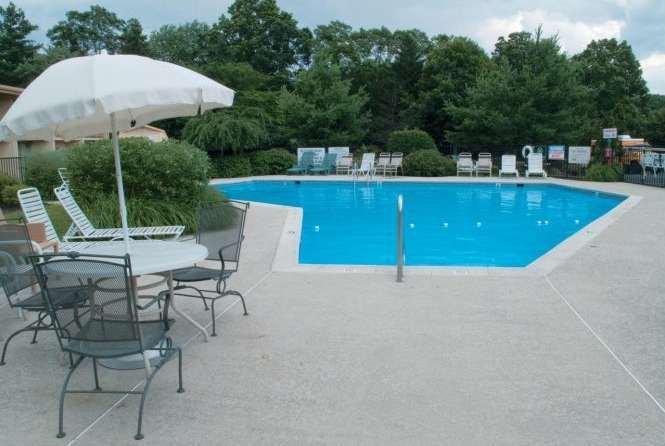 Hotel DAYS INN WAYNE