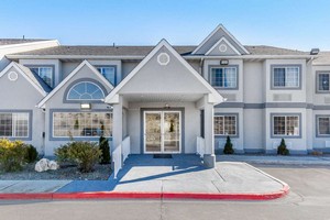 Hotel QUALITY INN & SUITES ELKO