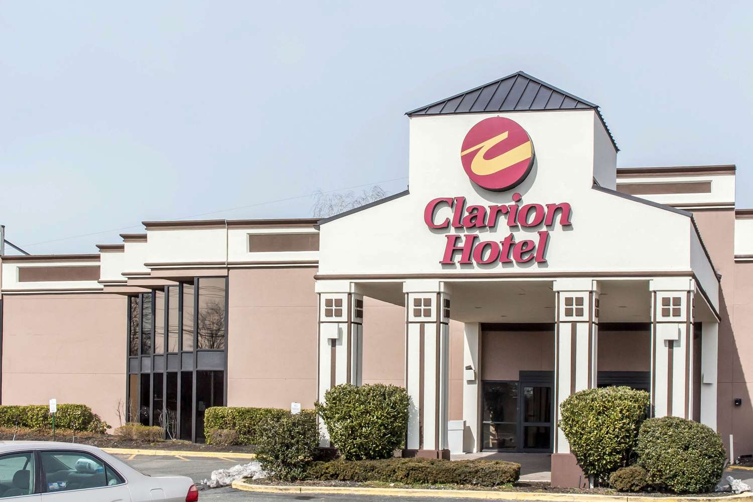 Hotel CLARION HOTEL & CONFERENCE CENTER
