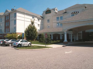 Hotel LA QUINTA INN & SUITES ISLIP MACARTHUR AIRPORT