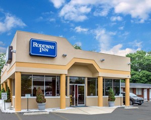 Hotel RODEWAY INN MACARTHUR AIRPORT