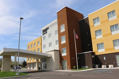 Hotel FAIRFIELD INN & SUITES BOWLING GREEN