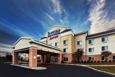 Hotel FAIRFIELD INN & SUITES TOLEDO NORTH