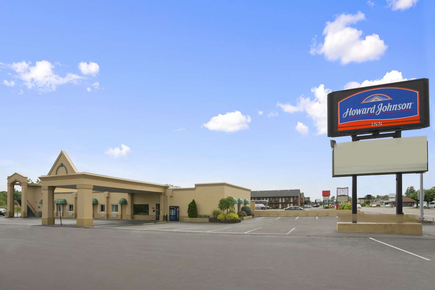 Hotel HOWARD JOHNSON INN - SANDUSKY PARK N. ENTRANCE