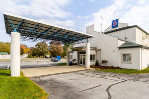 Hotel MOTEL 6 SANDUSKY - MILAN