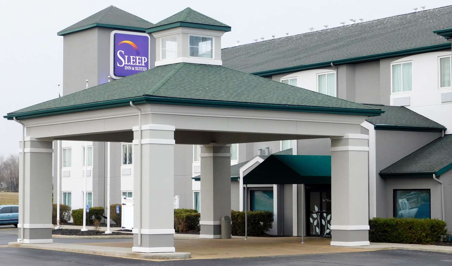 Hotel SLEEP INN & SUITES