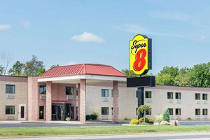 Hotel SUPER 8 BY WYNDHAM MILAN/SANDUSKY AREA