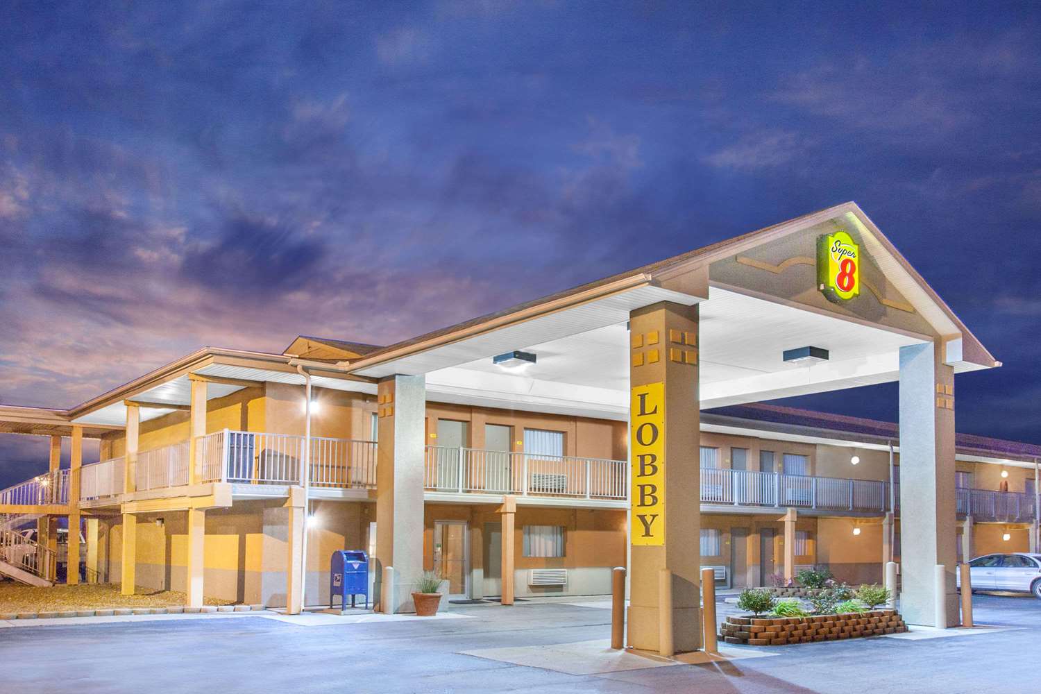 Hotel SUPER 8 MILLBURY/TOLEDO