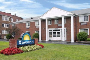 Hotel DAYS INN CLEVELAND LAKEWOOD