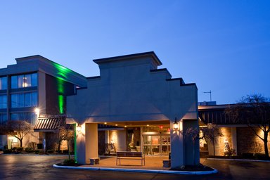 Hotel HOLIDAY INN CLEVELAND-MAYFIELD