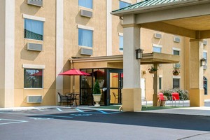Hotel COMFORT INN & SUITES