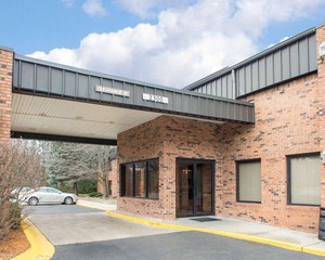 Hotel QUALITY INN & SUITES PORTAGE