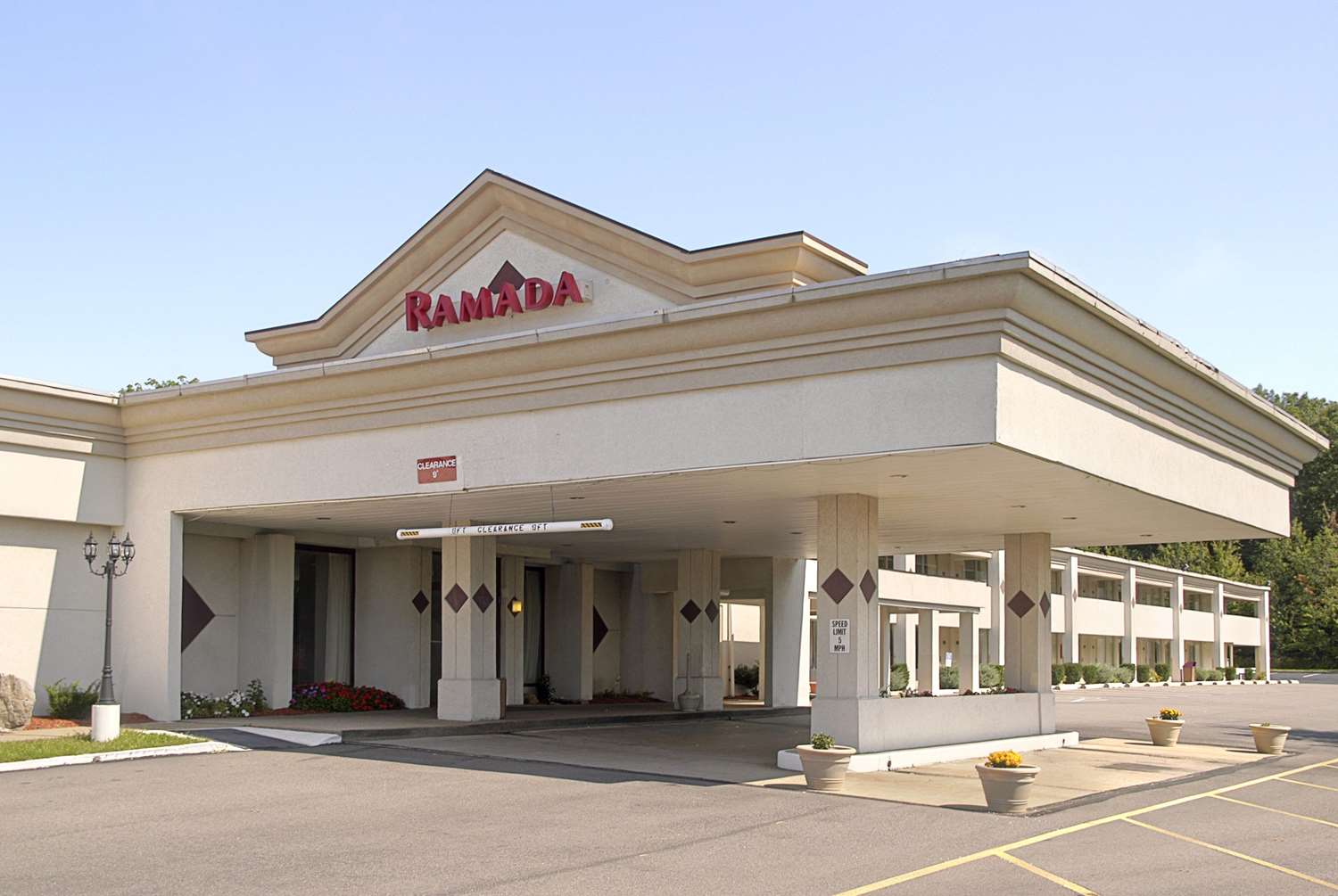 Hotel RAMADA HAZLETON