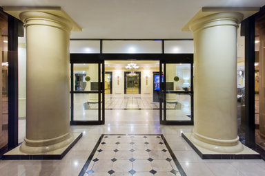 Hotel CROWNE PLAZA PORTLAND-DOWNTOWN CONV CTR