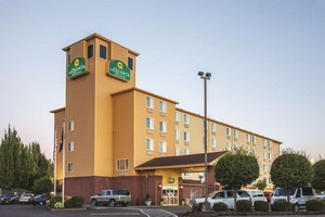 Hotel LA QUINTA INN & SUITES PORTLAND AIRPORT