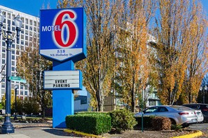 Hotel MOTEL 6 PORTLAND DOWNTOWN