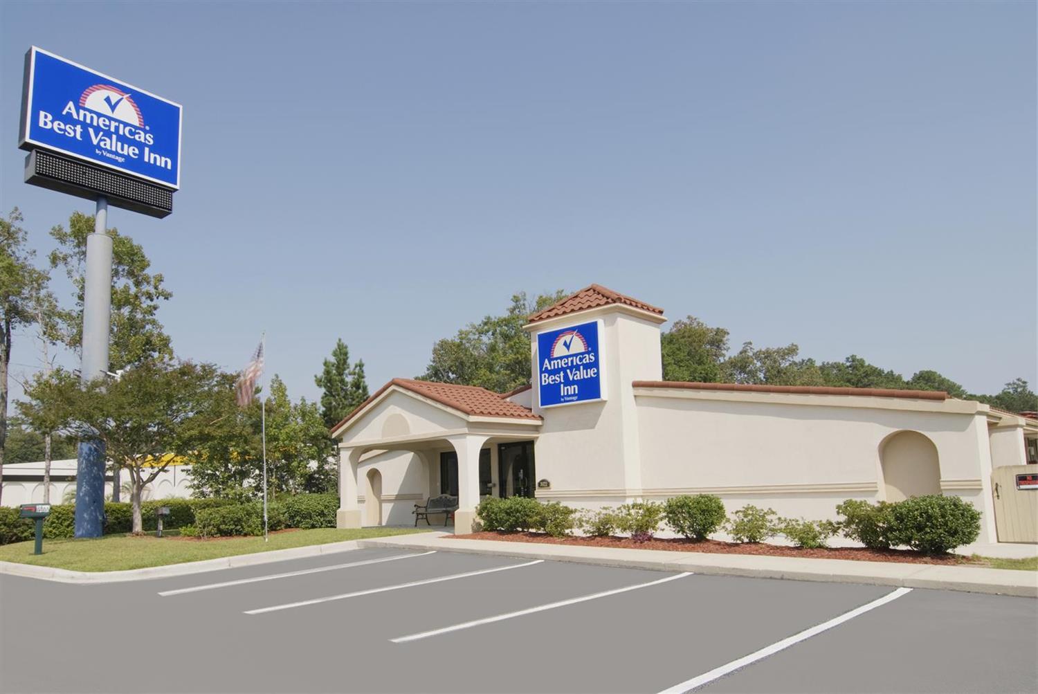 Hotel AMERICAS BEST VALUE INN
