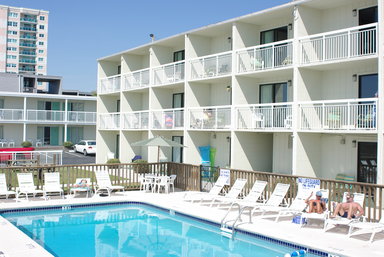 Hotel CASTAWAY BEACH INN AND SWIM UP BAR
