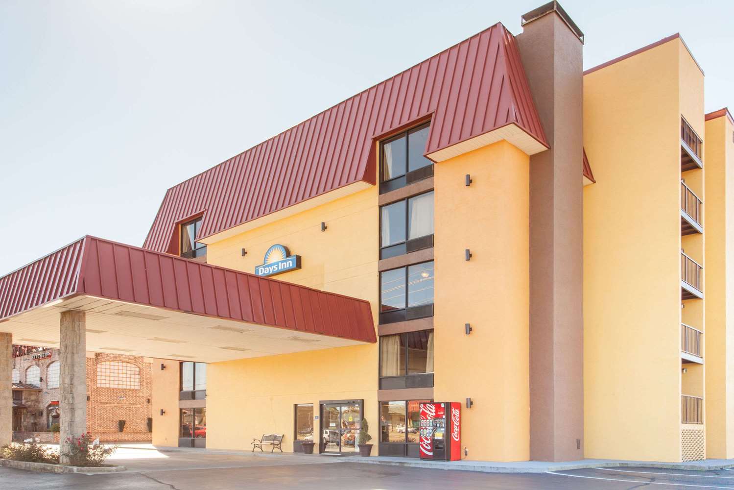 Hotel DAYS INN & SUITES BY WYNDHAM PIGEON FORGE