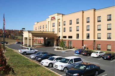 Hotel HAMPTON INN - SUITES SEVIERVILLE * STADIUM DRIVE