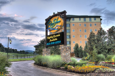 Hotel RIVERSTONE RESORT