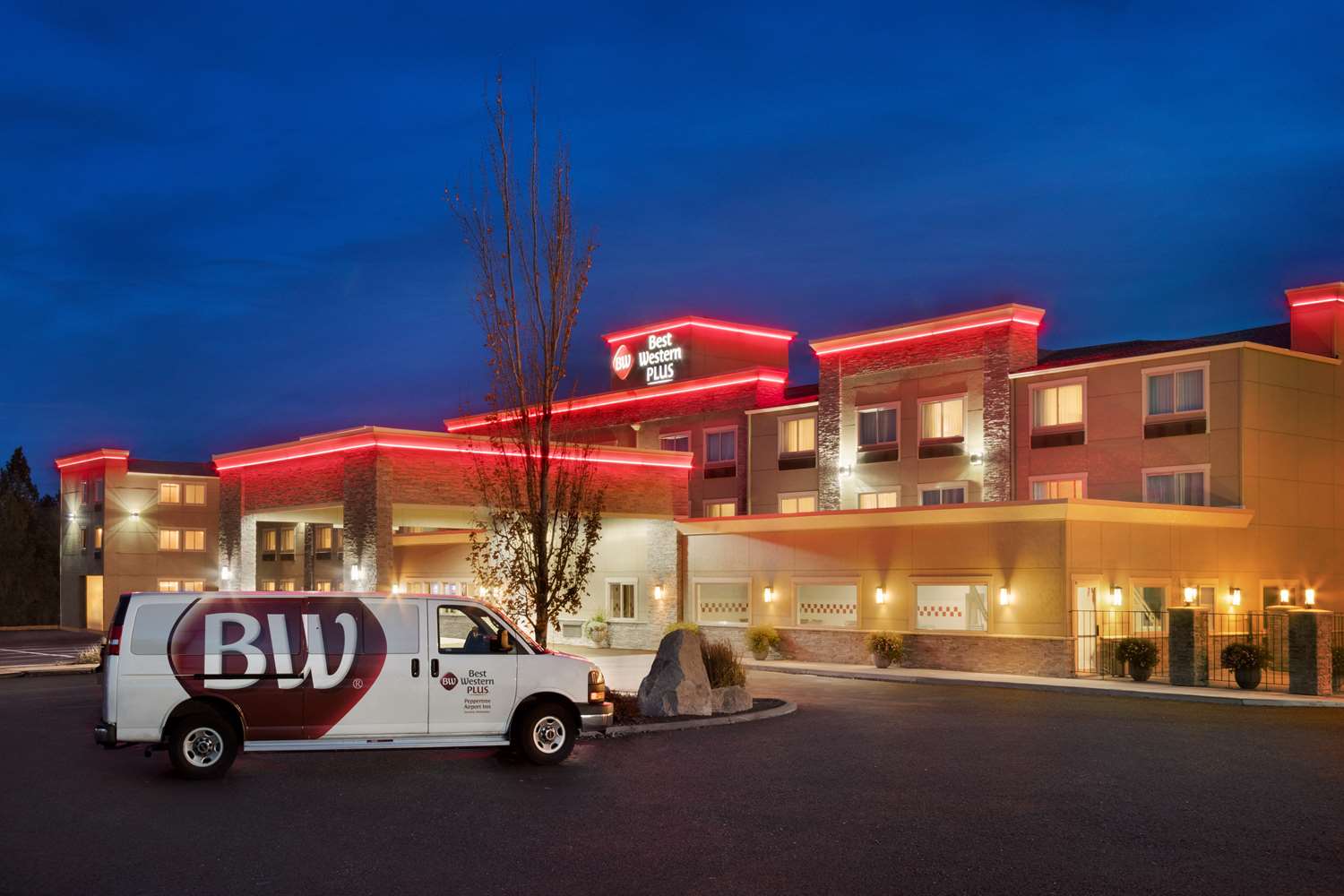 Hotel BEST WESTERN PLUS PEPPERTREE AIRPORT INN