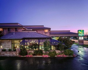 Hotel QUALITY INN OAKWOOD