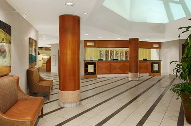 Hotel EMBASSY SUITES BY HILTON KANSAS CITY OVERLAND PARK