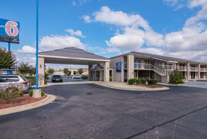 Hotel MOTEL 6 GADSDEN AL