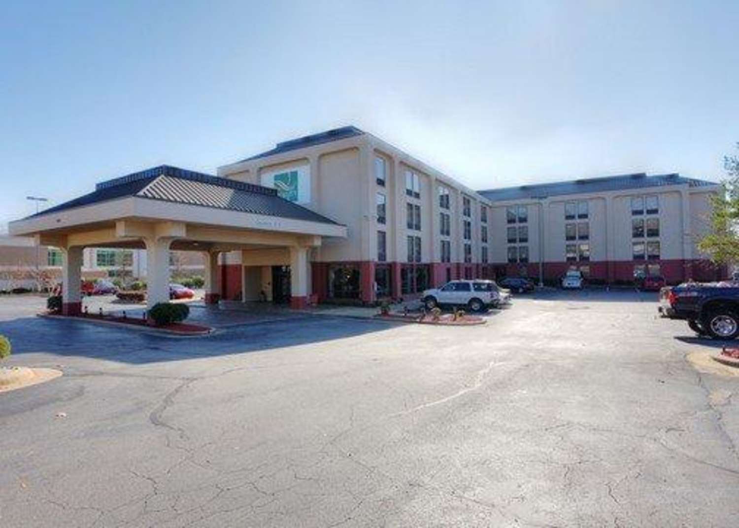Hotel QUALITY INN & SUITES NORTH LITTLE ROCK