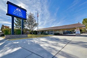 Hotel AMERICAS BEST VALUE INN AND SUITES LANCASTER