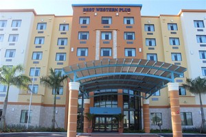 Hotel BEST WESTERN PLUS KENDALL AIRPORT HOTEL & SUITES
