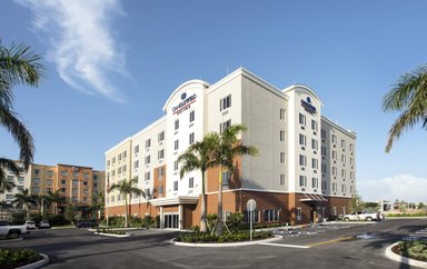 Hotel CANDLEWOOD SUITES MIAMI EXEC AIRPORT - KENDALL