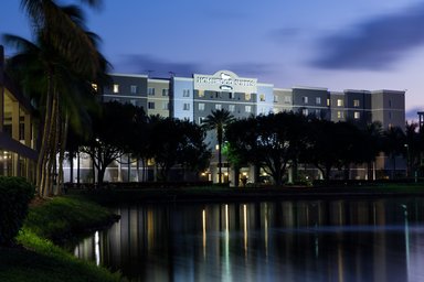 Hotel HOMEWOOD SUITES MIAMI AIRPORT-BLUE LAGOON