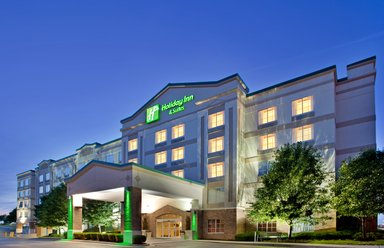 Hotel HOLIDAY INN & SUITES OVERLAND PARK-CONV CTR