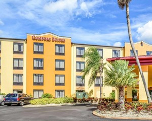 Hotel COMFORT SUITES TAMPA - BRANDON