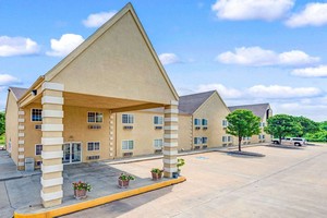 Hotel SUPER 8 DE SOTO