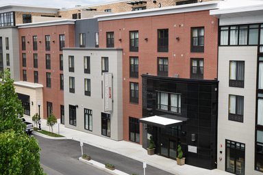 Hotel TOWNEPLACE SUITES LAWRENCE DOWNTOWN