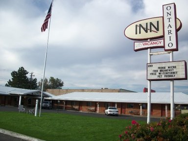Hotel ONTARIO INN