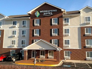 Hotel WOODSPRING SUITES KANSAS CITY