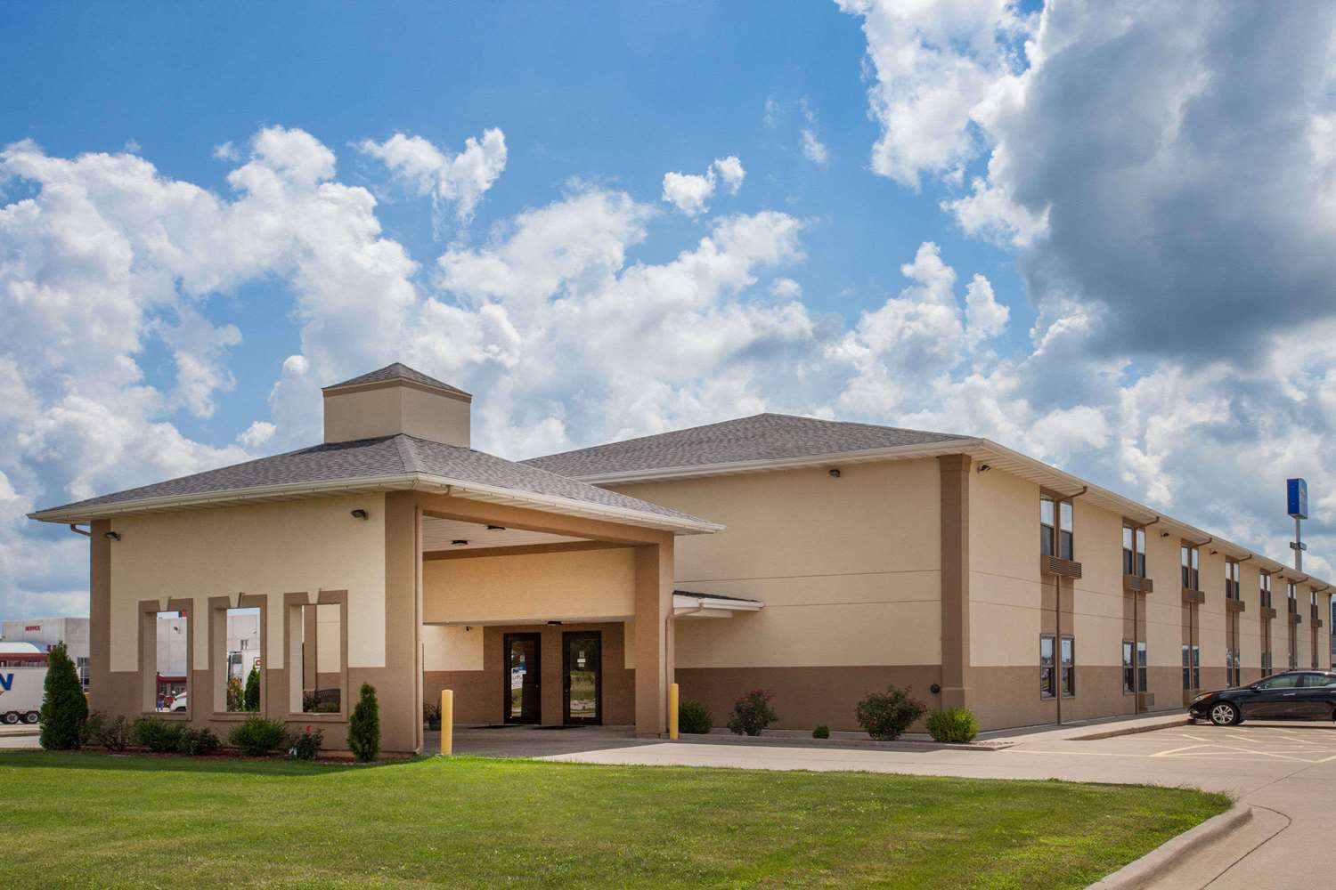 Hotel BAYMONT INN & SUITES MORTON