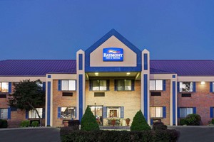Hotel BAYMONT INN AND SUITES HARRODSBURG